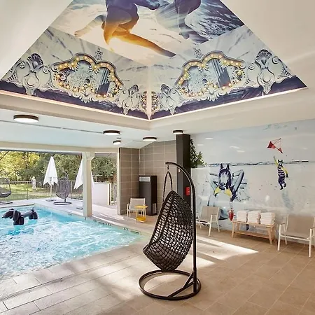 Demeures De Campagne Chateau De 4*