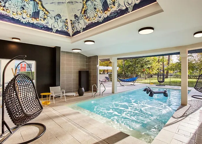 Demeures De Campagne Chateau De ホテル